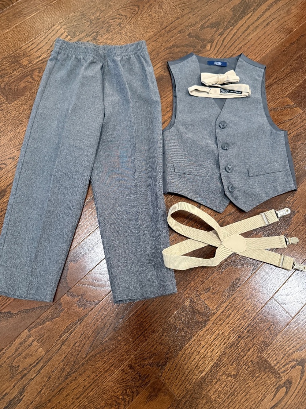 IZOD - Pants, Vest, Suspenders, and Bow tie Set